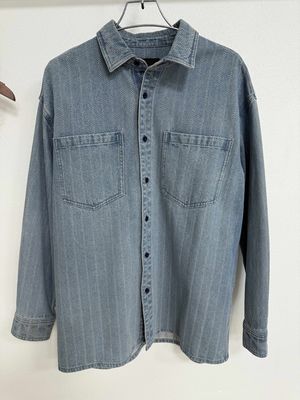 スタイリッシュなジャッカルドのパターンのヴィンテージ・ジーンズシャツ